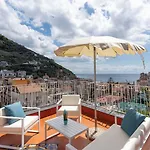 Elite Luxury 4*
