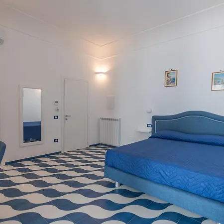 Elite Luxury Panzió 4*