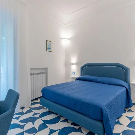 Elite Luxury לינה וארוחת בוקר