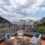 Alojamento de Acomodação e Pequeno-almoço Elite Luxury Minori