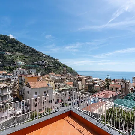 Elite Luxury 4* Minori