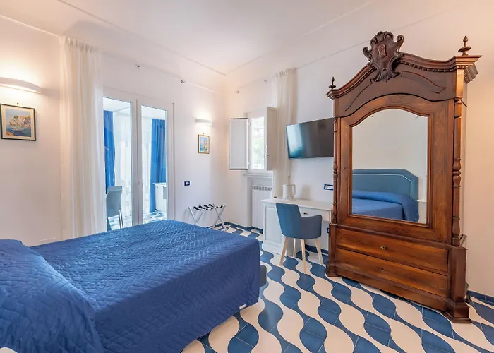 Elite Luxury Minori