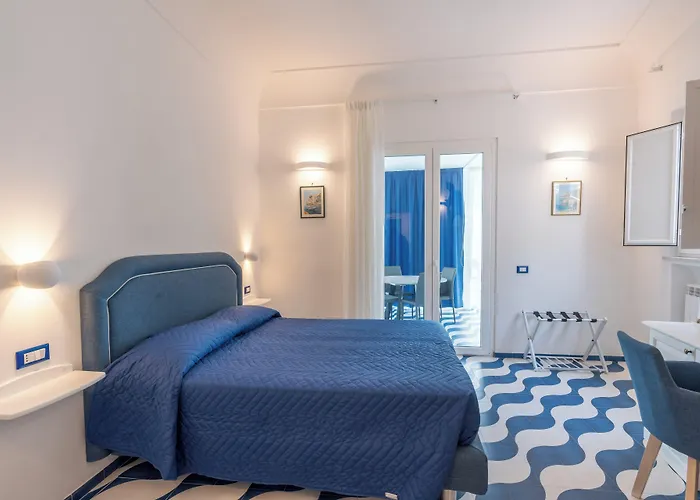 Elite Luxury Minori